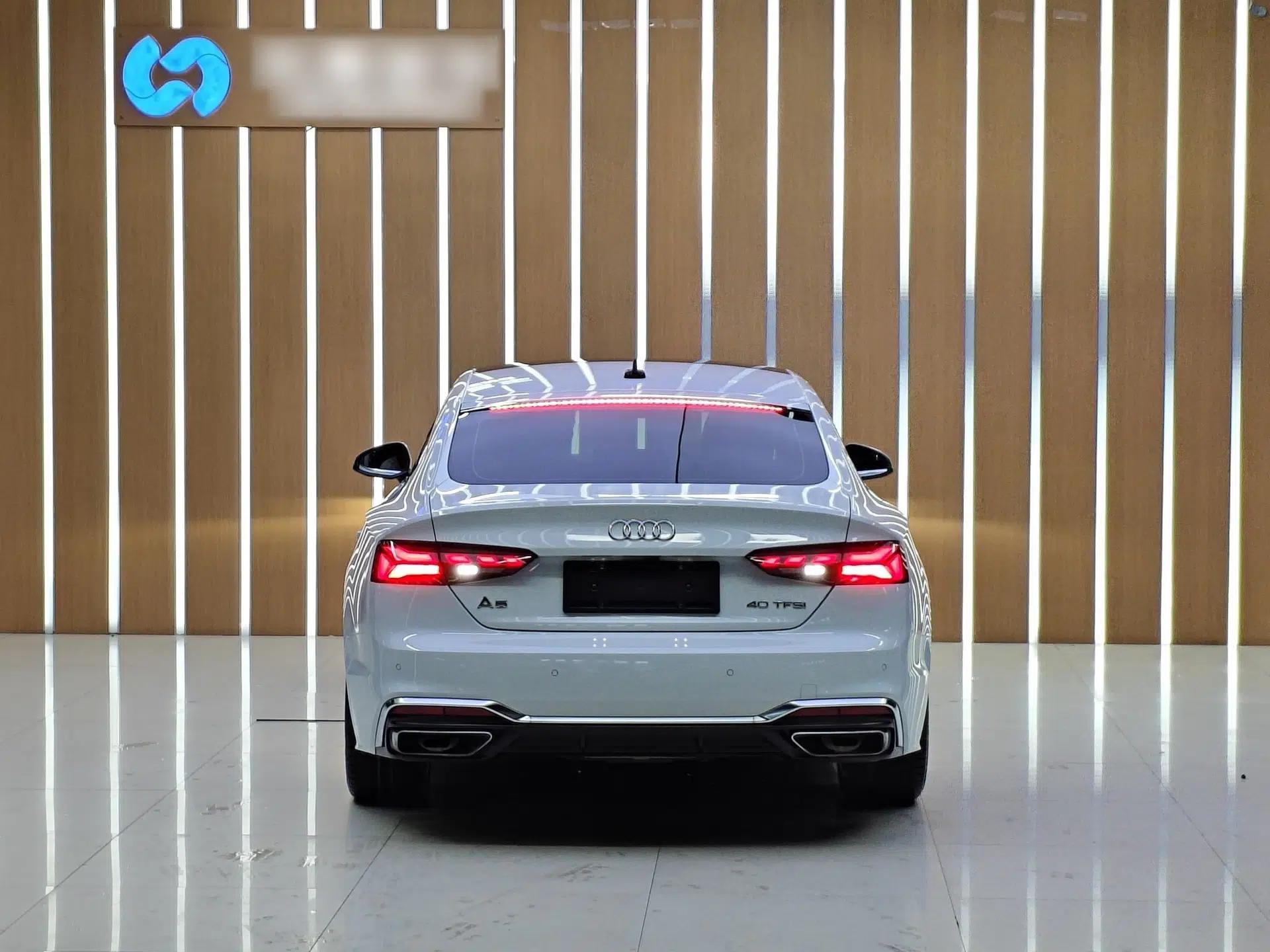 Audi A5 2022 Sportback 40 TFSI Fashionable and Dynamic Model — миниатюра 4