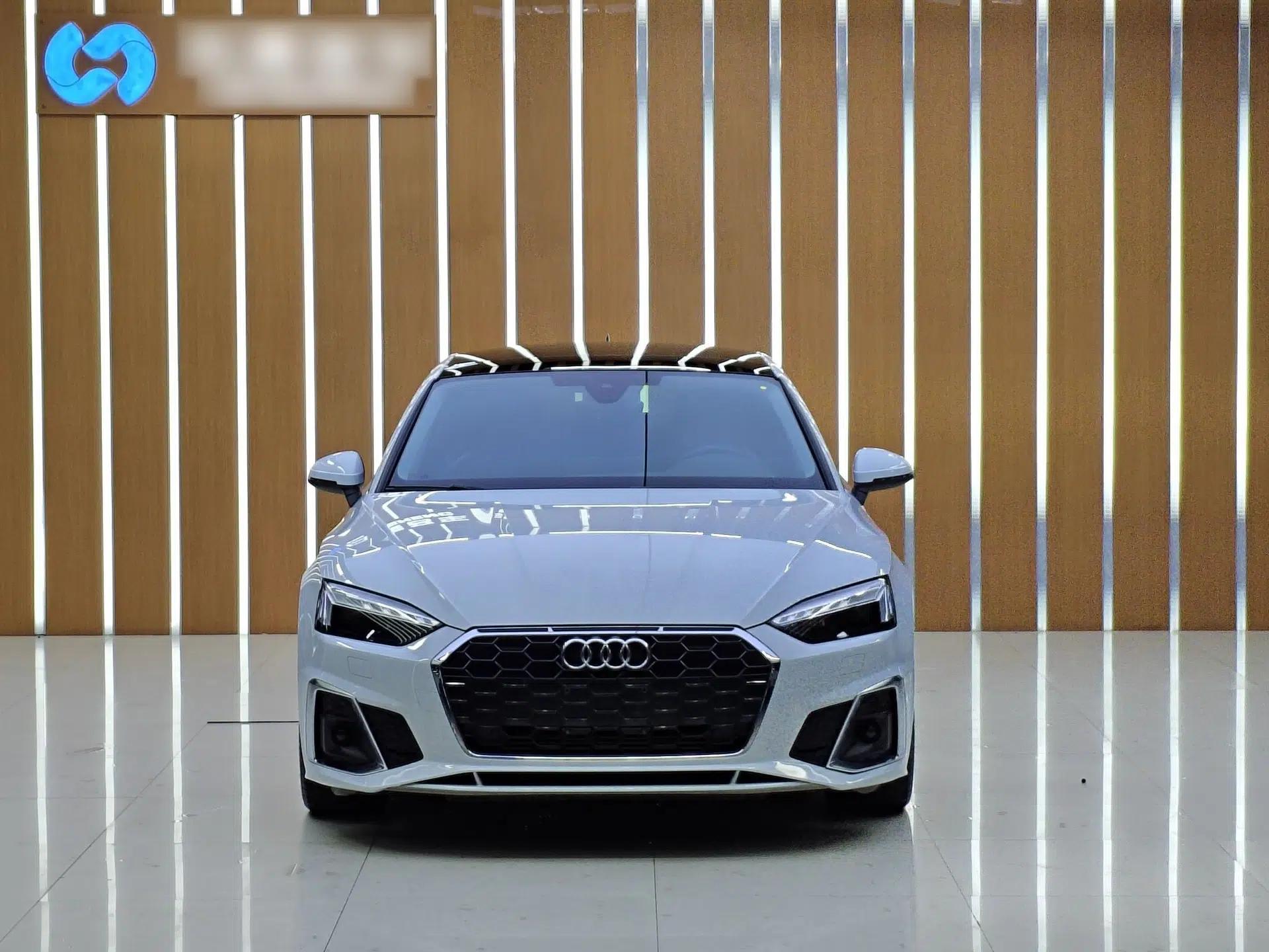 Audi A5 2022 Sportback 40 TFSI Fashionable and Dynamic Model — миниатюра 7
