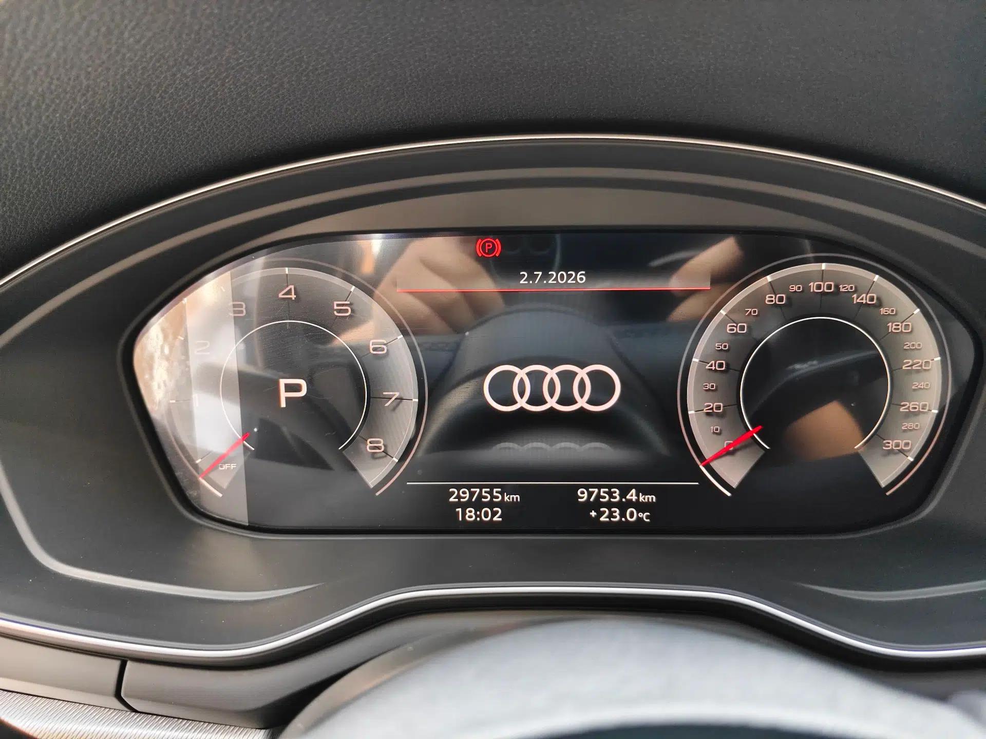 Audi A5 2022 Sportback 40 TFSI Fashionable and Dynamic Model — миниатюра 8