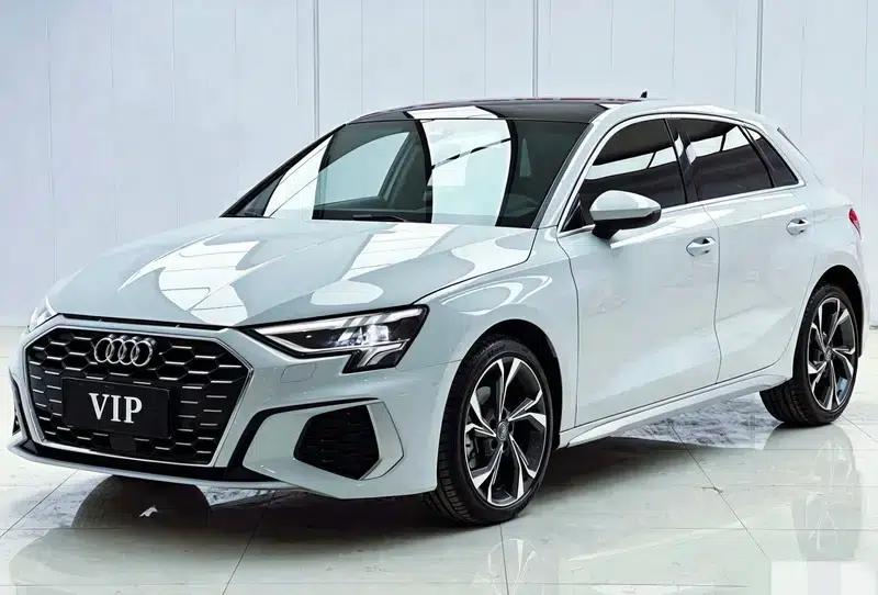 Audi A3 2022 Sportback 35 TFSI Fashion Sport — миниатюра 1