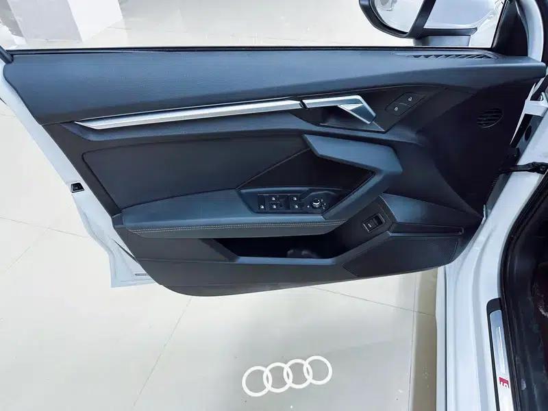 Audi A3 2022 Sportback 35 TFSI Fashion Sport — миниатюра 11