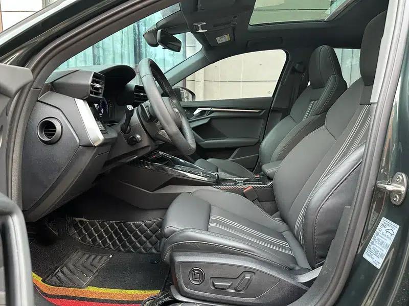 Audi A3 2023 Facelift Sportback 35 TFSI Fashion Sporty Model — миниатюра 20