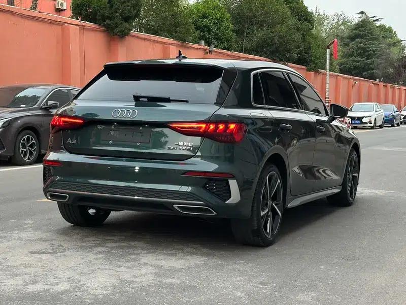 Audi A3 2023 Facelift Sportback 35 TFSI Fashion Sporty Model — миниатюра 4