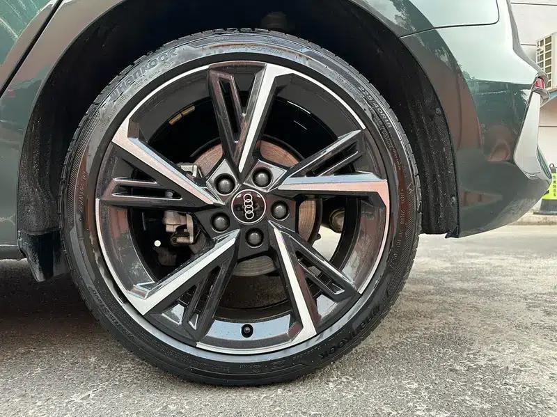 Audi A3 2023 Facelift Sportback 35 TFSI Fashion Sporty Model — миниатюра 5