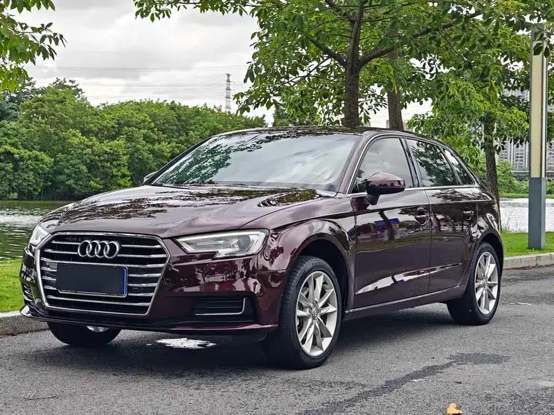 Audi A3 2019 Sportback 35 TFSI Progressive (China V Emission Standard) — миниатюра 1