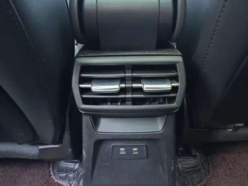 Audi A3 2023 Sportback 35 TFSI Fashionable Elegant Model — миниатюра 9
