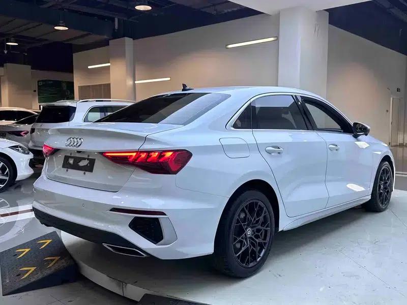 2021 Audi A3 A3L Limousine 35 TFSI Progressive Sport — миниатюра 7