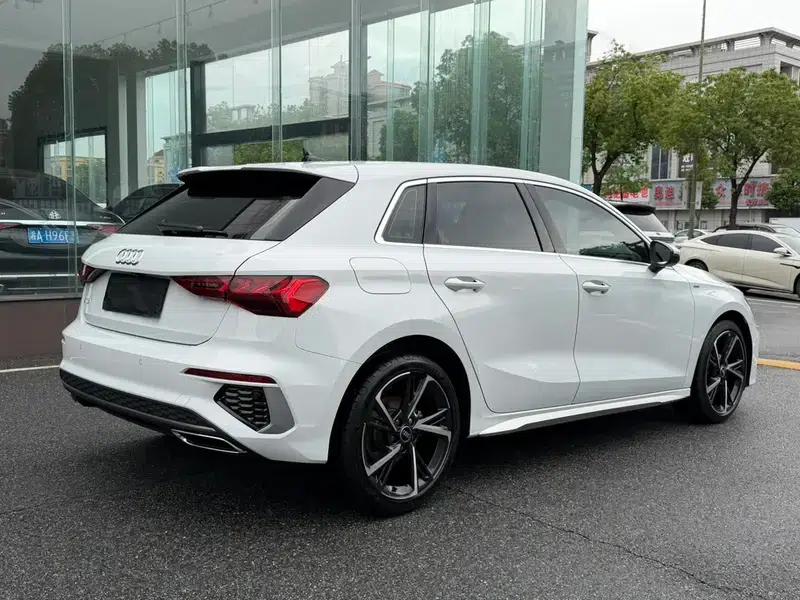 Audi A3 2023 Sportback 35 TFSI Fashion Sport — миниатюра 6