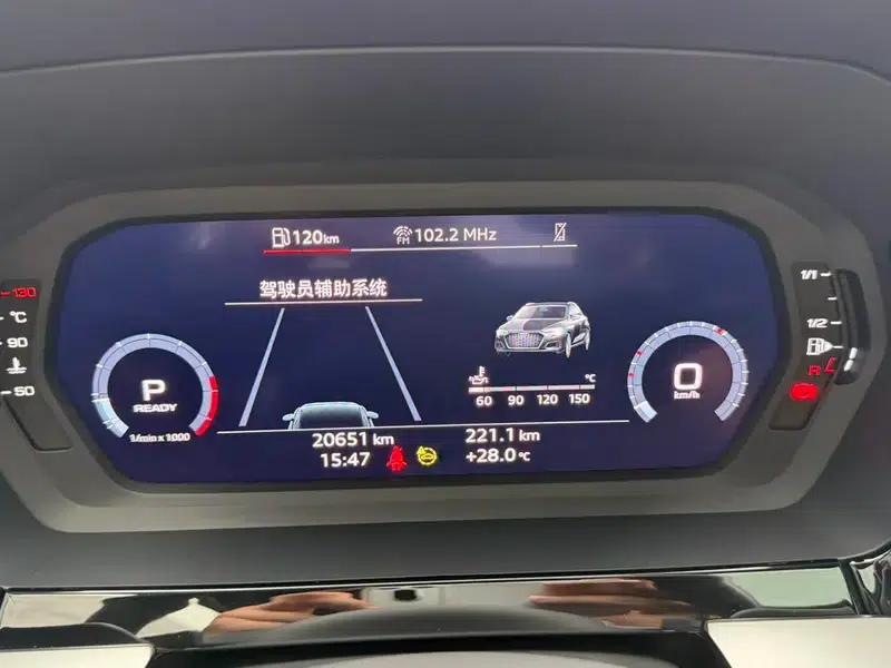 Audi A3 2023 Sportback 35 TFSI Fashion Sport — миниатюра 10