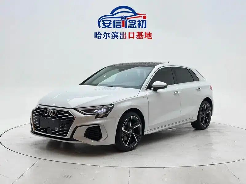 Audi A3 2023 Facelift Sportback 35 TFSI Fashion Sporty Model — миниатюра 1