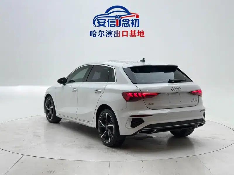 Audi A3 2023 Facelift Sportback 35 TFSI Fashion Sporty Model — миниатюра 5