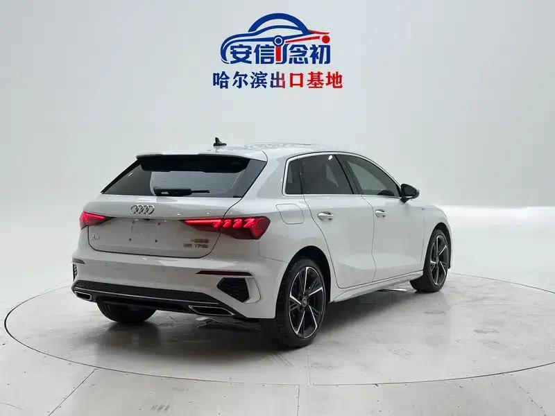 Audi A3 2023 Facelift Sportback 35 TFSI Fashion Sporty Model — миниатюра 7
