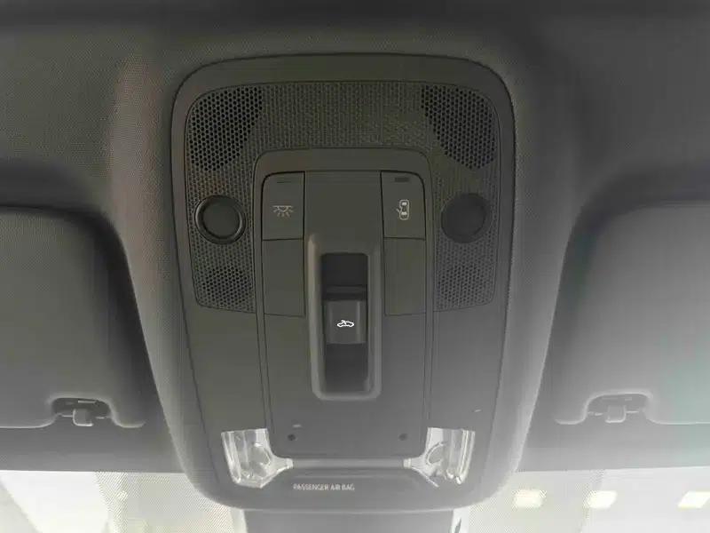 Audi A3 2023 Facelift Sportback 35 TFSI Fashion Sporty Model — миниатюра 20