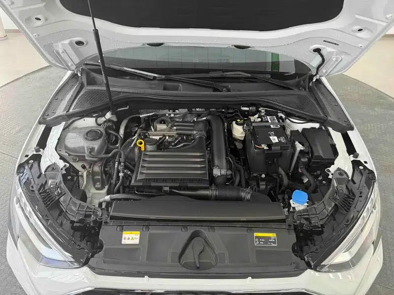 Audi A3 2023 Facelift Sportback 35 TFSI Fashion Sporty Model — миниатюра 9