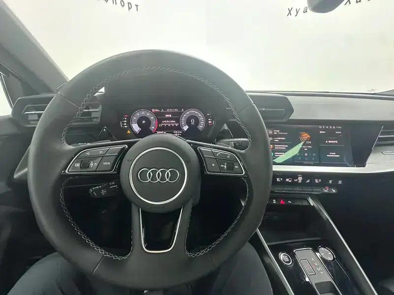 Audi A3 2023 Facelift Sportback 35 TFSI Fashion Sporty Model — миниатюра 20