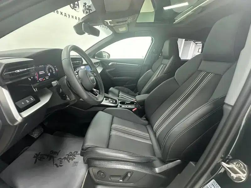 Audi A3 2023 Facelift Sportback 35 TFSI Fashion Sporty Model — миниатюра 22
