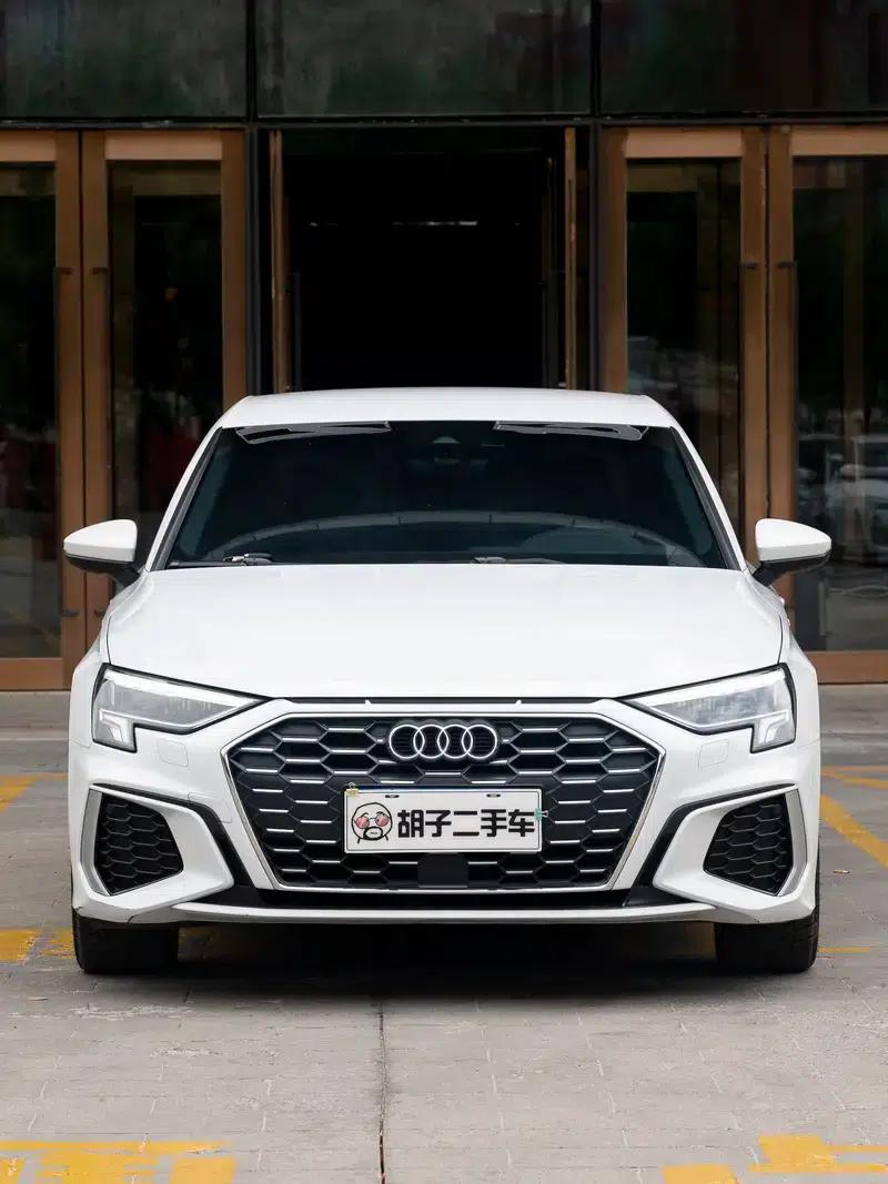 2021 Audi A3 A3L Limousine 35 TFSI Progressive Sport — миниатюра 2