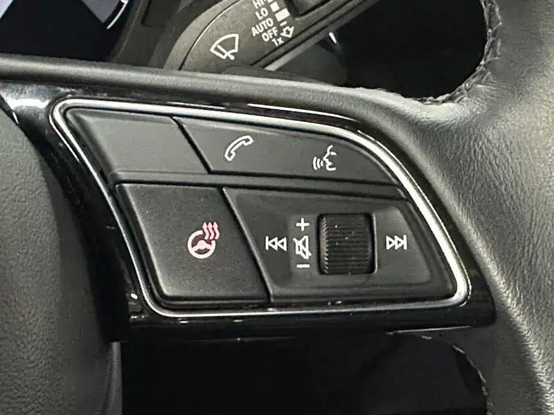 Audi A3 2023 Facelift Sportback 35 TFSI Progressive Sport — миниатюра 17