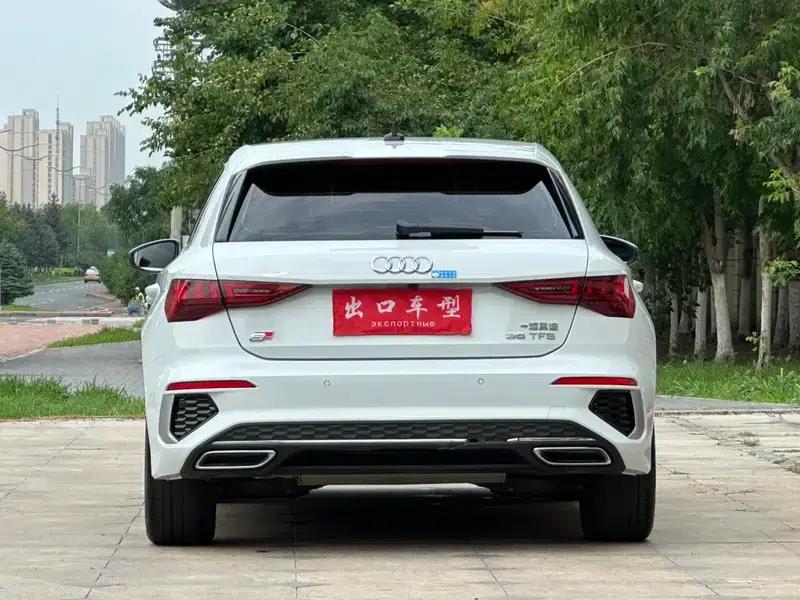 Audi A3 2023 Facelift Sportback 35 TFSI Progressive Sport — миниатюра 5