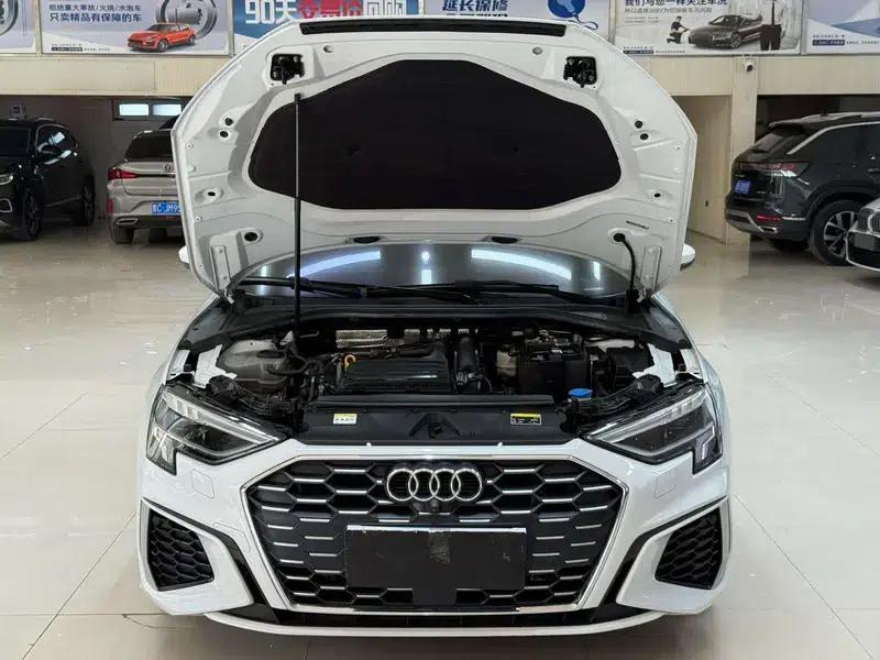 Audi A3 2023 Sportback 35 TFSI Fashion Sport — миниатюра 11