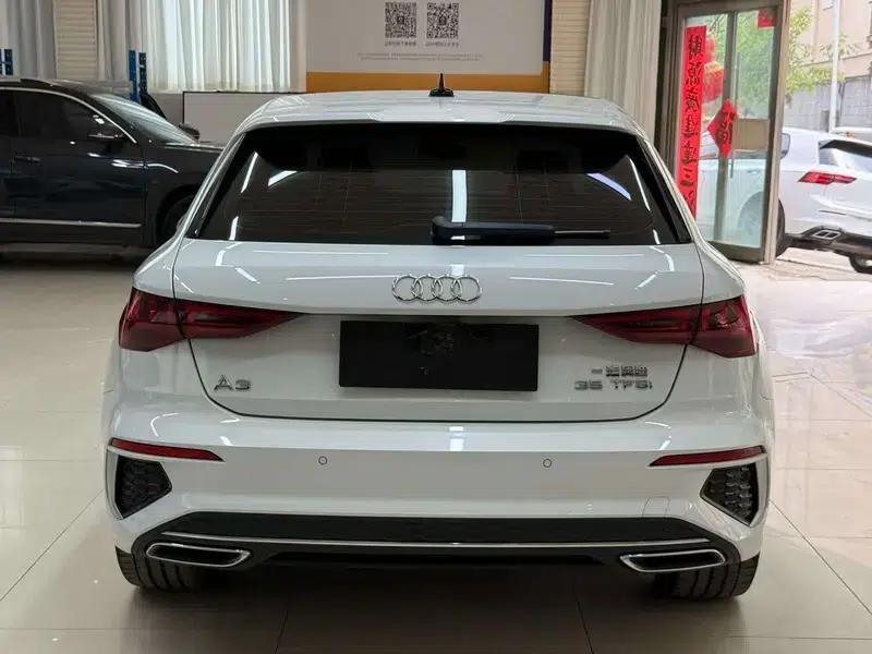 Audi A3 2023 Sportback 35 TFSI Fashion Sport — миниатюра 5