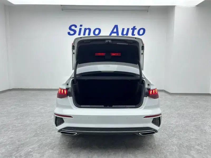 Audi A3 2023 Facelift Sportback 35 TFSI Fashion Sporty Model — миниатюра 11