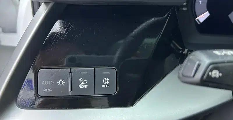 Audi A3 2023 Facelift Sportback 35 TFSI Fashion Sporty Model — миниатюра 17