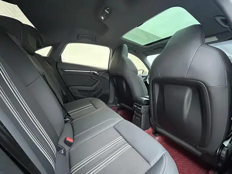Audi A3 2023 Facelift Sportback 35 TFSI Fashion Sporty Model — миниатюра 19