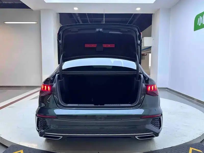 Audi A3 2023 Facelift A3L Limousine 35 TFSI Sporty Edition — миниатюра 12