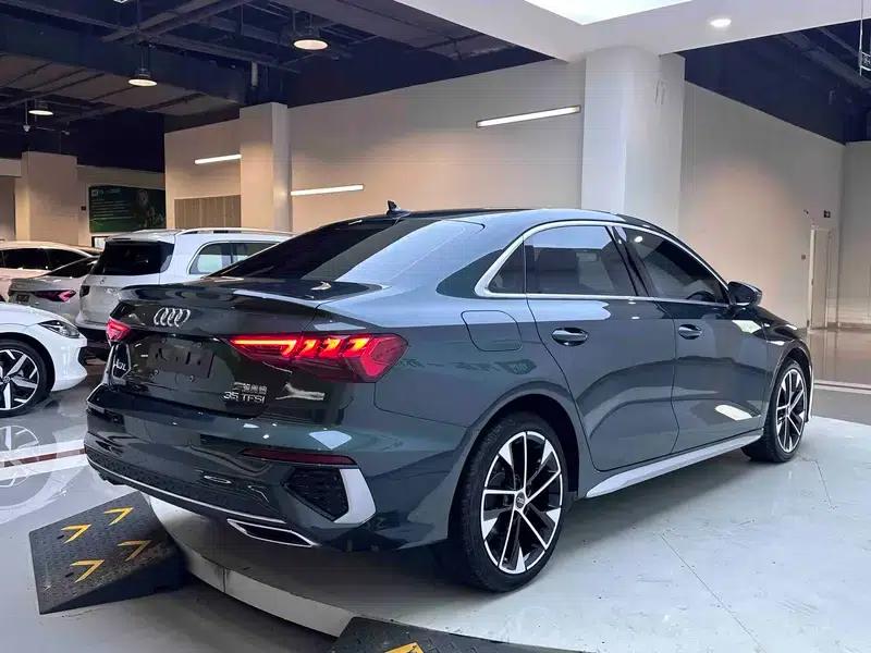 Audi A3 2023 Facelift A3L Limousine 35 TFSI Sporty Edition — миниатюра 7
