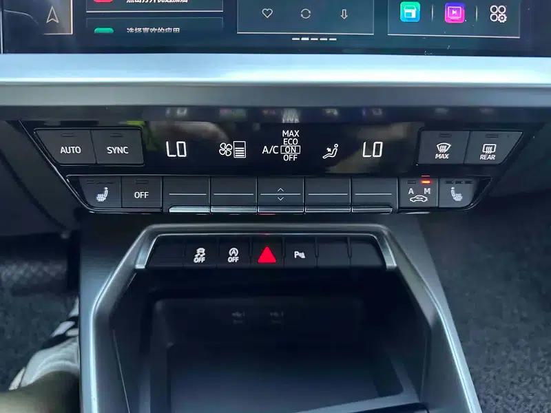Audi A3 2023 Facelift A3L Limousine 35 TFSI Sporty Edition — миниатюра 11