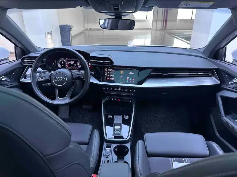 Audi A3 2023 Facelift A3L Limousine 35 TFSI Sporty Edition — миниатюра 15