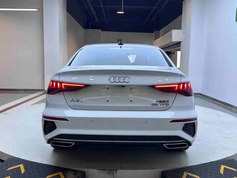 Audi A3 2023 Facelift A3L Limousine 35 TFSI Sporty Edition — миниатюра 6