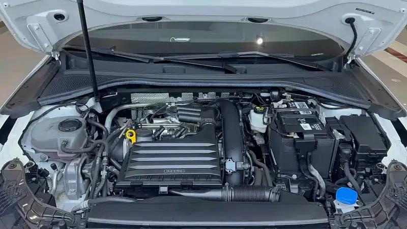 Audi A3 2023 Facelift A3L Limousine 35 TFSI Sporty Edition — миниатюра 8