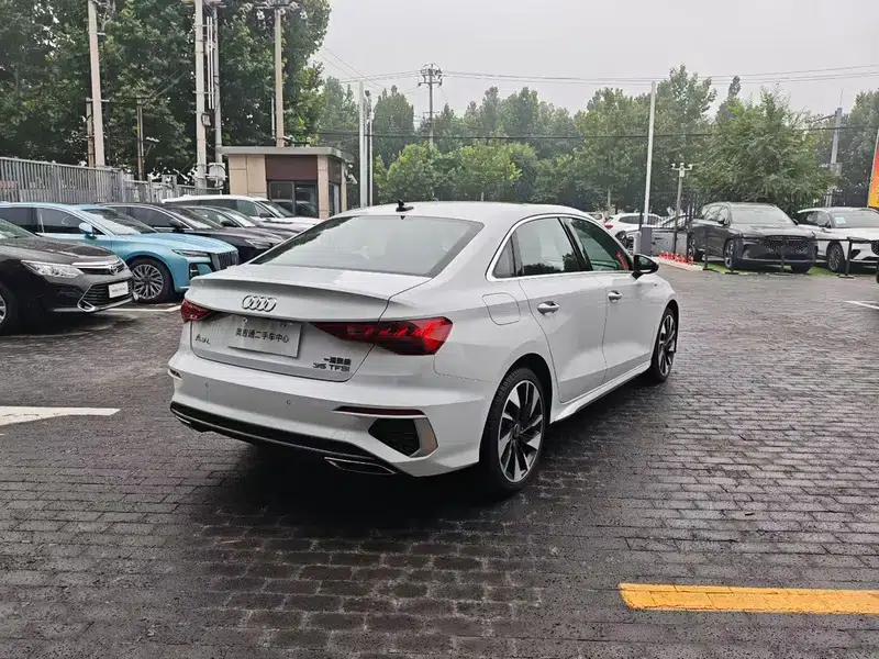 2024 Audi A3 A3L Limousine 35 TFSI Fashion Sport — миниатюра 4