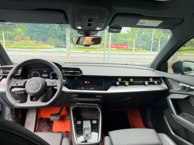 Audi A3 2023 Facelift Sportback 35 TFSI Fashion Sporty Model — миниатюра 11