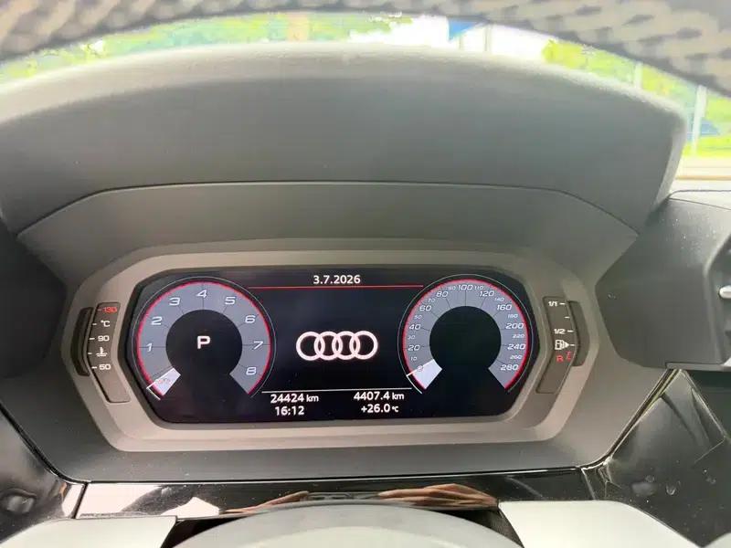 Audi A3 2023 Facelift Sportback 35 TFSI Fashion Sporty Model — миниатюра 13