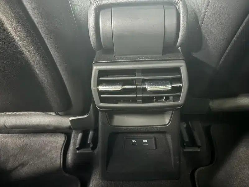 Audi A3 2023 Facelift Sportback 35 TFSI Fashion Sporty Model — миниатюра 13