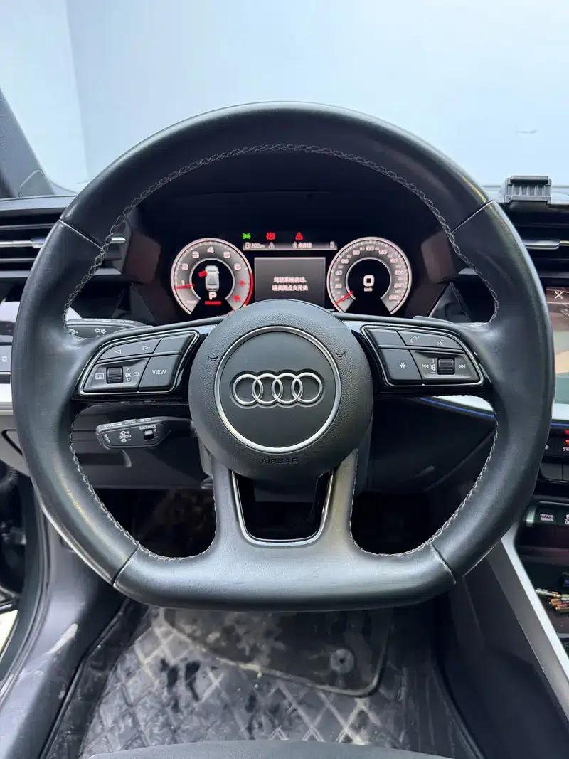 Audi A3 2023 Facelift A3L Limousine 35 TFSI Luxury Sport — миниатюра 13