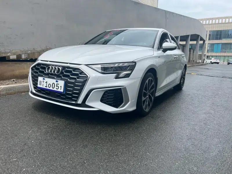 Audi A3 2022 Sportback 35 TFSI Progressive Sport — миниатюра 1