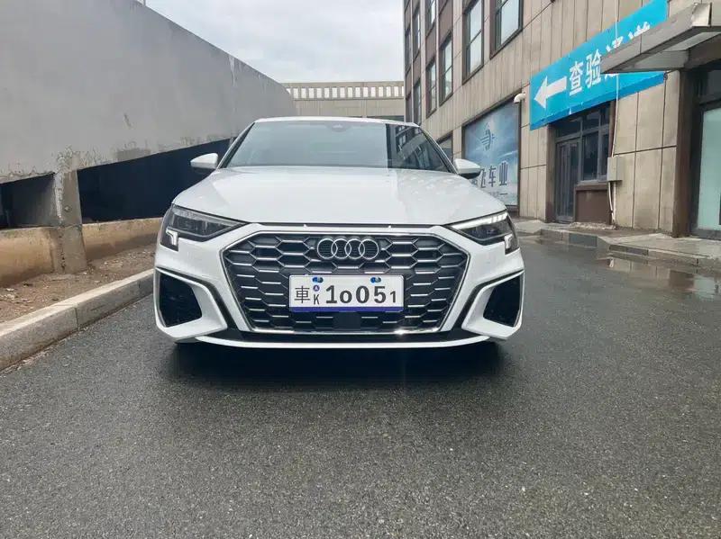 Audi A3 2022 Sportback 35 TFSI Progressive Sport — миниатюра 2