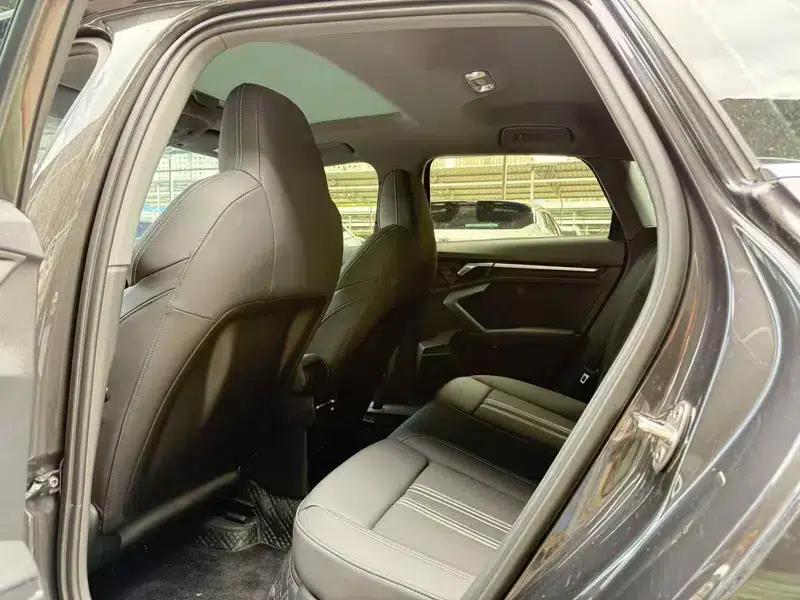Audi A3 2022 Sportback 35 TFSI Fashion Sport — миниатюра 12
