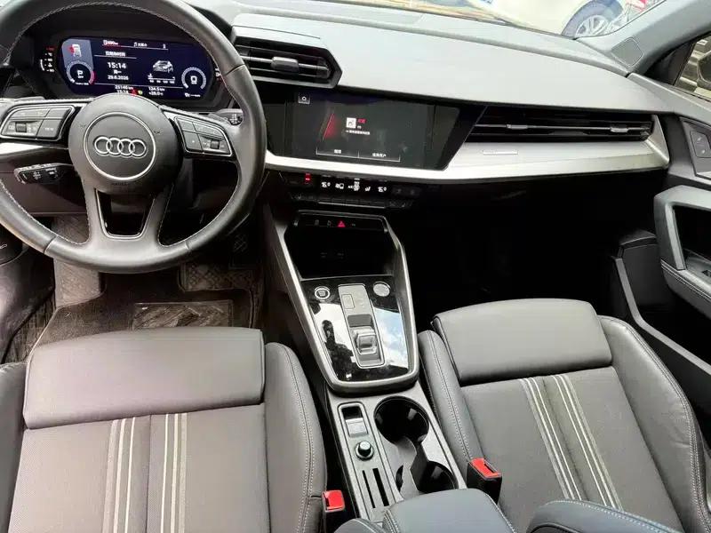 Audi A3 2022 Sportback 35 TFSI Fashion Sport — миниатюра 8