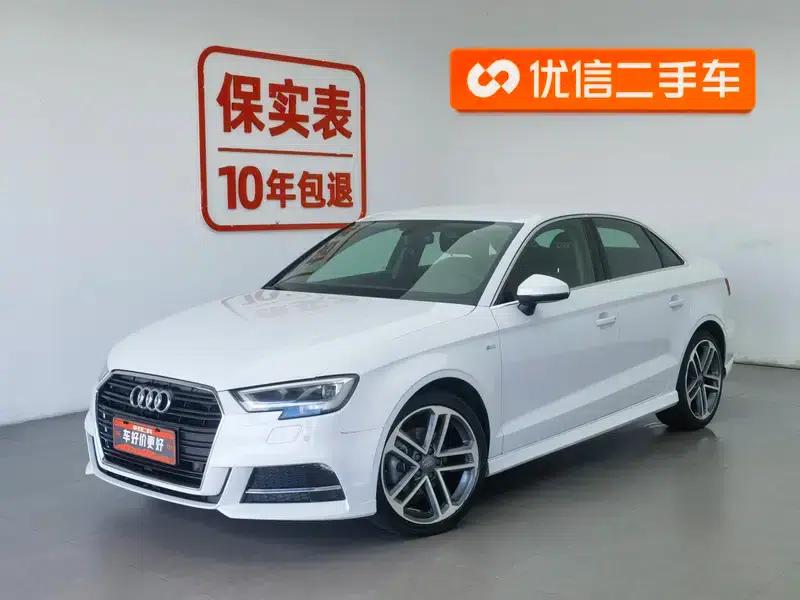 Audi A3 2018 30th Anniversary Edition Limousine 35 TFSI Progressive — миниатюра 1