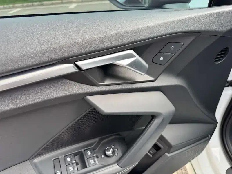 Audi A3 2023 Sportback 35 TFSI Fashion Sport — миниатюра 24