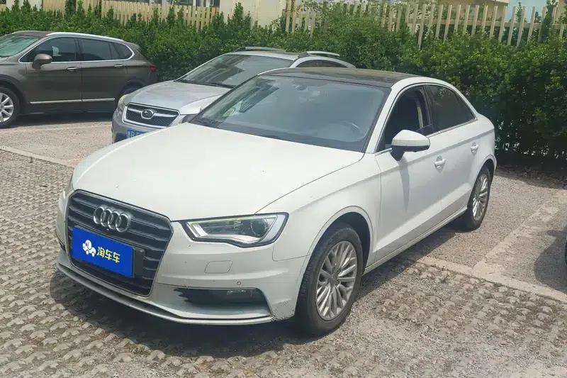 Audi A3 2015 Limousine 35 TFSI Millionth Anniversary Smart Edition — миниатюра 1