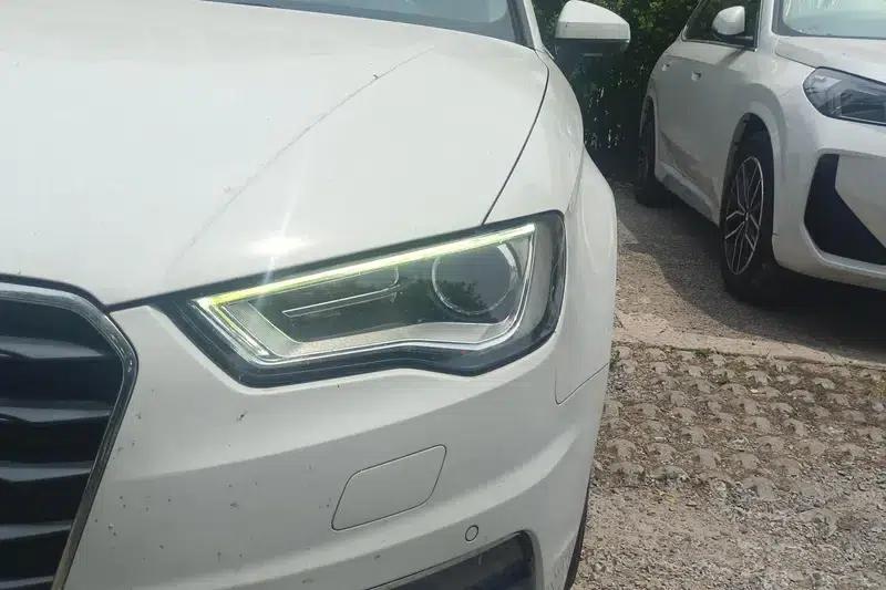 Audi A3 2015 Limousine 35 TFSI Millionth Anniversary Smart Edition — миниатюра 6