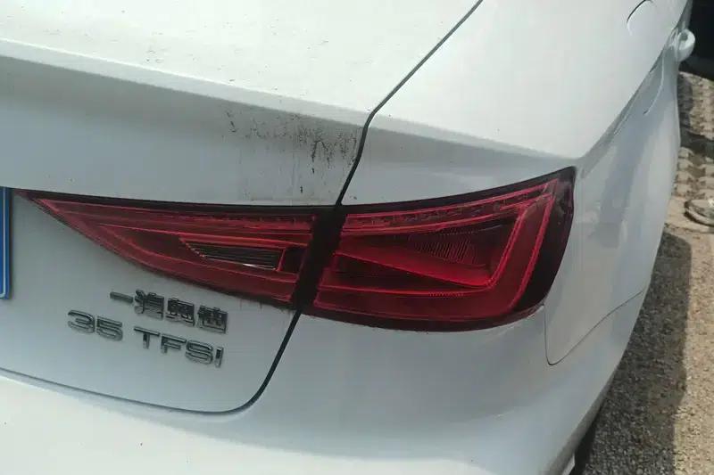 Audi A3 2015 Limousine 35 TFSI Millionth Anniversary Smart Edition — миниатюра 9