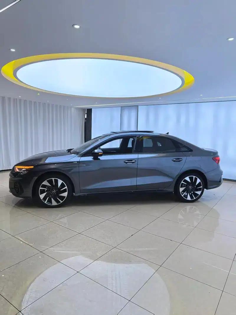 2022 Audi A3 A3L Limousine 35 TFSI Fashion Sport — миниатюра 4