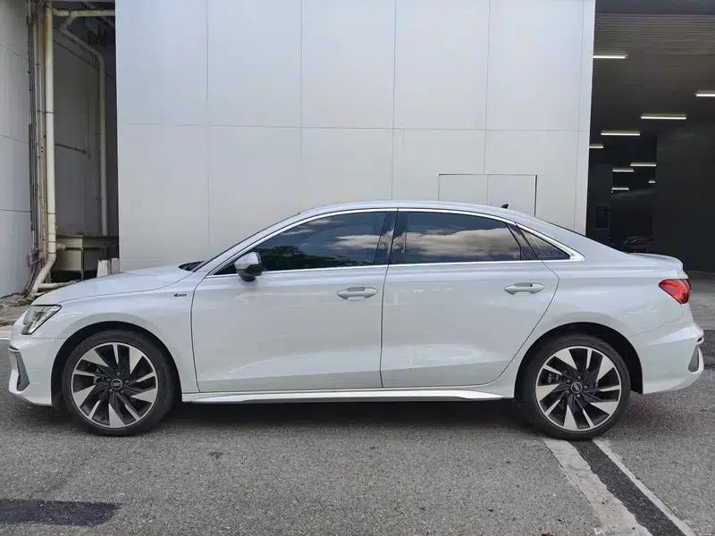 2024 Audi A3 A3L Limousine 35 TFSI Fashion Sport — миниатюра 3